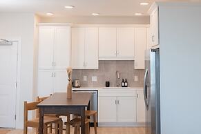 Boardwalk Suites & Residences By Kasa