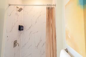 Boardwalk Suites & Residences By Kasa