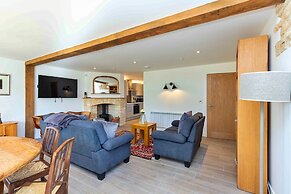 Cottage in Northumberland With Riverside Walk