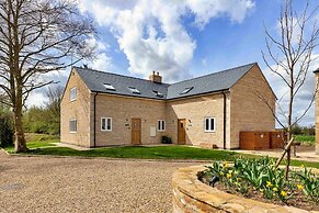 Cottage in Northumberland With Riverside Walk