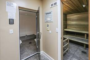 Grand Pointe 313 3 Bedrooms Gulf-front Stunning Views