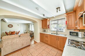 Lodge in Thirsk With Spa & Scenic Trails