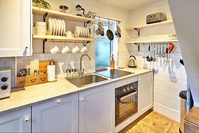 Cottage in Whitby Near Scenic Seafront