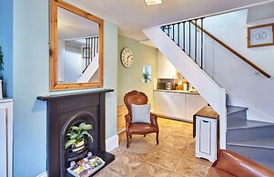 Cottage in Whitby Near Scenic Seafront