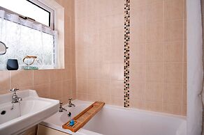 Seaside Getaway in Kinmel Bay, No Deposit
