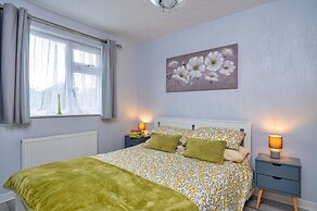 Seaside Getaway in Kinmel Bay, No Deposit
