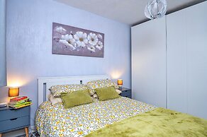 Seaside Getaway in Kinmel Bay, No Deposit