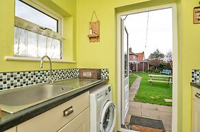 Seaside Getaway in Kinmel Bay, No Deposit