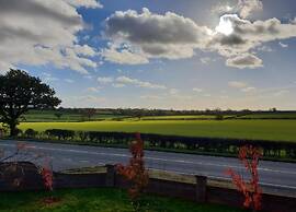 Lodge in Thirsk With Spa & Scenic Trails