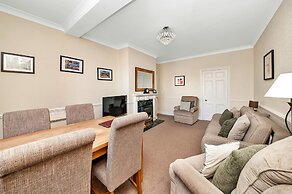 Lodge in Thirsk With Spa & Scenic Trails