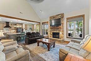 Spacious Waterfront Home on Lake Norman With Firepit, Views, and Dock 