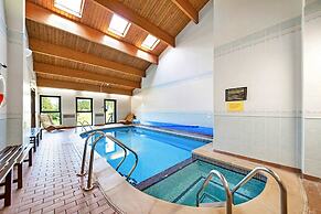 Lodge in Thirsk With Spa & Scenic Trails