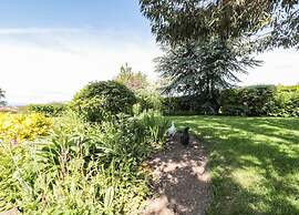 Lodge in Thirsk With Spa & Scenic Trails