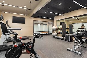 LivSmart Studios By Hilton Kokomo