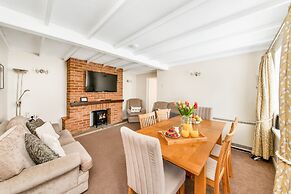 Cottage in Thirsk With Scenic Trails & Spa
