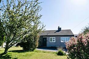 Cottage in Lewannick Near Cornwall Coast
