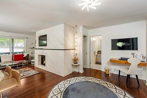 Cozy and Convenient 2BR in Vail Village - Walk to Gondola One