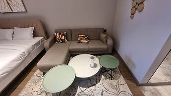 The Diamond inCity Luxury Suites by Cozy