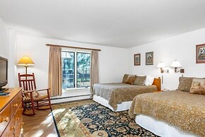 2 Bedroom Mountain Condo in Vail Village at Gondola One