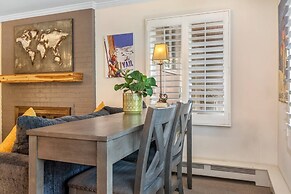 Convenient 2 Bedroom Condo in Vail Near Golden Peak Lift - Walk to Sho