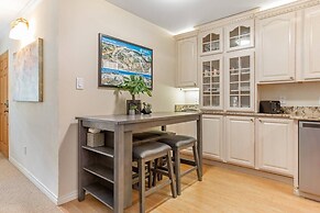 Convenient 2 Bedroom Condo in Vail Near Golden Peak Lift - Walk to Sho