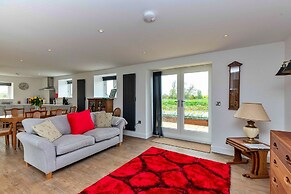 Cottage in Northumberland With Riverside Walks