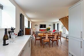 Cottage in Northumberland With Riverside Walks
