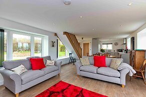 Cottage in Northumberland With Riverside Walks