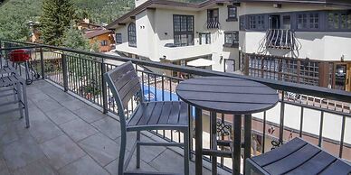 Luxury 3 Bedroom Condo in the Heart of Vail Village