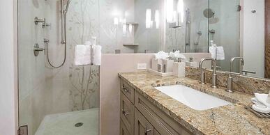 Luxury 3 Bedroom Condo in the Heart of Vail Village