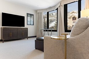 Luxury 3 Bedroom Condo in the Heart of Beaver Creek Village With Heate
