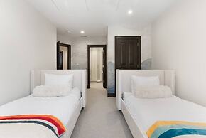 Luxury 3 Bedroom Condo in the Heart of Beaver Creek Village With Heate