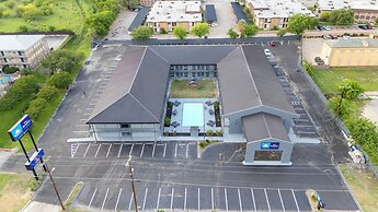 Days Inn By Wyndham San Antonio Near Lackland Afb