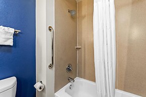 Spark by Hilton Cincinnati Fairfield