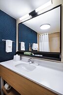 Spark by Hilton Cincinnati Fairfield