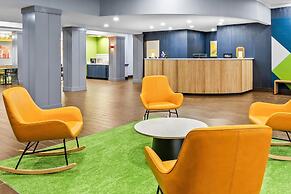 Spark by Hilton Cincinnati Fairfield