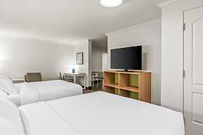 Spark by Hilton Cincinnati Fairfield