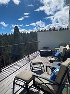 Pikes Peak Paradise Bed and Breakfast