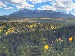 Pikes Peak Paradise Bed and Breakfast