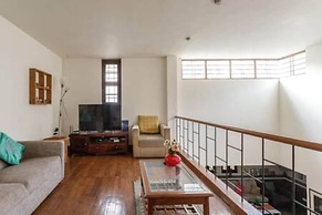Kerala Style Villa by Stayjade | AC | 4bhk | fishpond