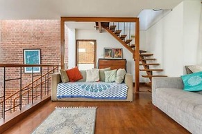 Kerala Style Villa by Stayjade | AC | 4bhk | fishpond