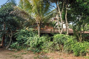 Kerala Style Villa by Stayjade