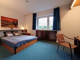 Waldhotel Unterbach