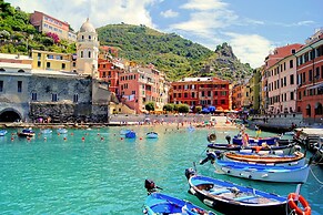 Middle Apartment Vernazza