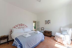 Middle Apartment Vernazza