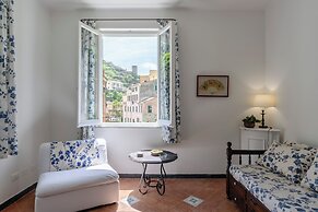 Middle Apartment Vernazza
