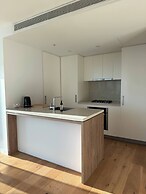 Top Floor Luxury Apartment Rooftop Pool CBD