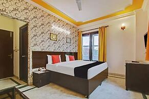 Tipsyy Inn Suites 006