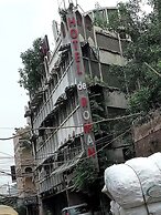Hotel De Romana