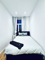 Lovely 4BR Apt Near Kaufpark Alterlaa